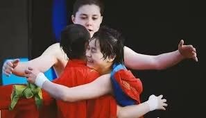 这一球我要定了 亚历山大无视防守漂移抛投稳稳命中